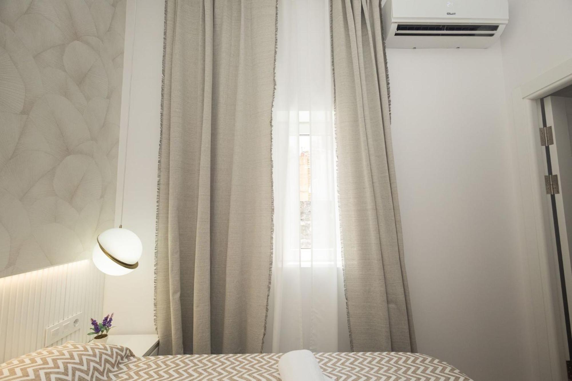 Ra Apartamentos Sevilla Alicante Esterno foto